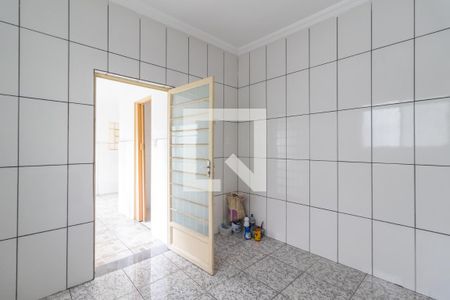 Casa à venda com 249m², 3 quartos e 2 vagasCozinha