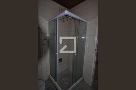 Casa de condomínio à venda com 150m², 4 quartos e 1 vagaBanheiro