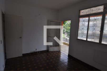 Casa de condomínio à venda com 150m², 4 quartos e 1 vagaQuarto 2