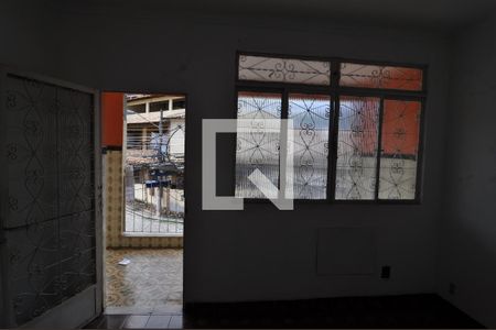 Casa de condomínio à venda com 150m², 4 quartos e 1 vagaQuarto 2