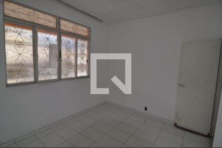 Casa de condomínio à venda com 150m², 4 quartos e 1 vagaQuarto 3
