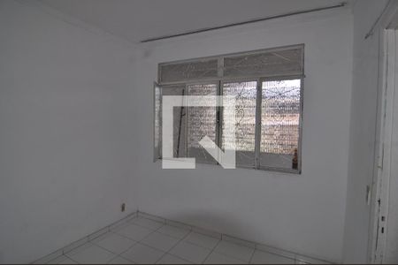 Casa de condomínio à venda com 150m², 4 quartos e 1 vagaQuarto 5