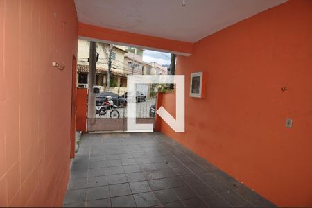 Casa de condomínio à venda com 150m², 4 quartos e 1 vaga Casa de condomínio à venda com 150m², 4 quartos e 1 vagaGaragem
