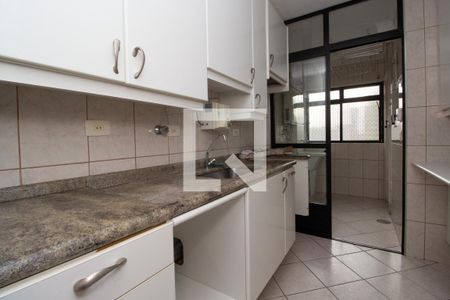 Apartamento à venda com 79m², 2 quartos e 2 vagasCozinha