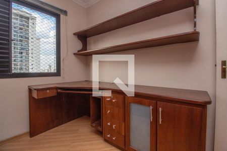 Apartamento à venda com 79m², 2 quartos e 2 vagasQuarto 