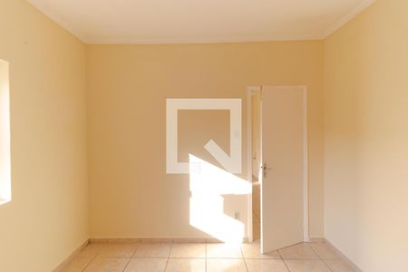 Casa à venda com 171m², 2 quartos e 1 vaga