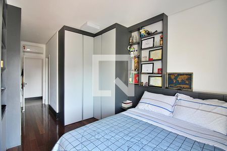 Apartamento à venda com 392m², 5 quartos e 4 vagasQuarto 3 - Suíte