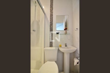 Apartamento à venda com 392m², 5 quartos e 4 vagasBanheiro do Quarto de Hospedes