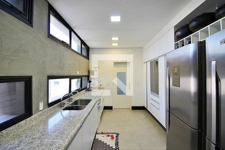 Apartamento à venda com 392m², 5 quartos e 4 vagasCozinha