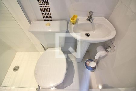 Apartamento à venda com 392m², 5 quartos e 4 vagasBanheiro do Quarto de Hospedes