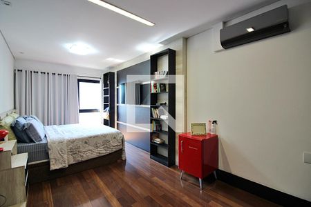 Apartamento à venda com 392m², 5 quartos e 4 vagasQuarto 1 - Suíte