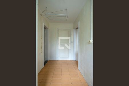 Apartamento à venda com 122m², 3 quartos e 2 vagas Apartamento à venda com 122m², 3 quartos e 2 vagasÁrea de Serviço