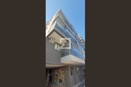 Apartamento à venda com 66m², 2 quartos e 1 vagaFachada