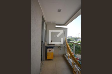 Apartamento à venda com 66m², 2 quartos e 1 vagavaranda