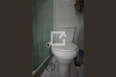 Apartamento à venda com 66m², 2 quartos e 1 vagaBanheiro Social