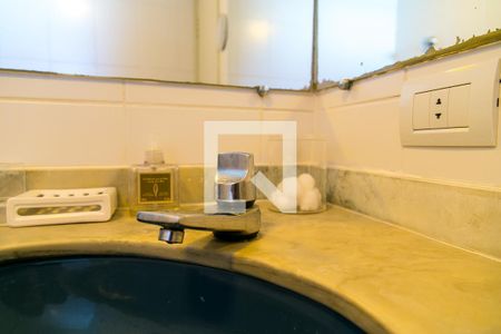 Apartamento à venda com 140m², 3 quartos e 1 vagaBanheiro - Torneira