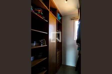 Apartamento à venda com 140m², 3 quartos e 1 vagaCloset