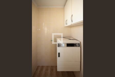 Apartamento à venda com 60m², 2 quartos e 1 vaga Apartamento à venda com 60m², 2 quartos e 1 vagadispensa