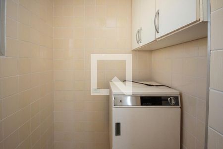 Apartamento à venda com 60m², 2 quartos e 1 vaga Apartamento à venda com 60m², 2 quartos e 1 vagadispensa