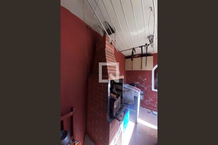 Casa à venda com 200m², 3 quartos e 2 vagas Casa à venda com 200m², 3 quartos e 2 vagasÁrea de Serviço
