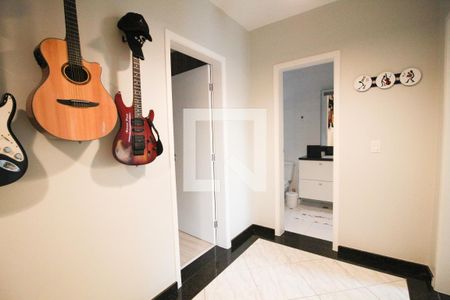 Casa à venda com 122m², 3 quartos e 2 vagashall