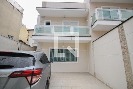 Casa à venda com 122m², 3 quartos e 2 vagasgaragem