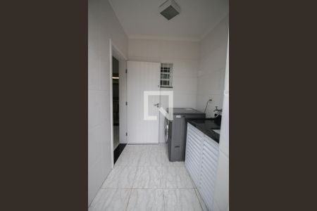 Casa à venda com 122m², 3 quartos e 2 vagasarea de serviço