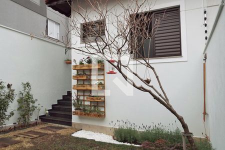 Casa à venda com 162m², 3 quartos e 4 vagas Casa à venda com 162m², 3 quartos e 4 vagasÁrea comum