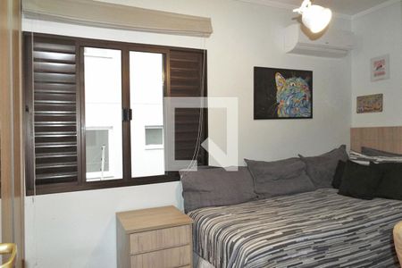 Casa à venda com 162m², 3 quartos e 4 vagas Casa à venda com 162m², 3 quartos e 4 vagasQuarto 2