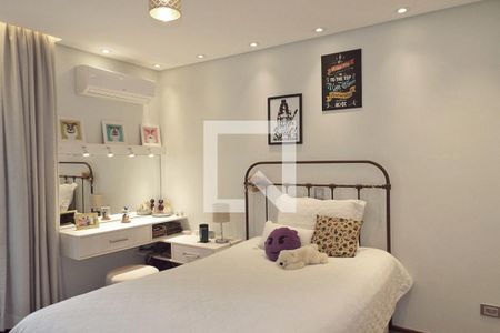 Casa à venda com 162m², 3 quartos e 4 vagas Casa à venda com 162m², 3 quartos e 4 vagasQuarto 3