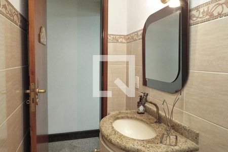 Casa à venda com 162m², 3 quartos e 4 vagas Casa à venda com 162m², 3 quartos e 4 vagasLavabo