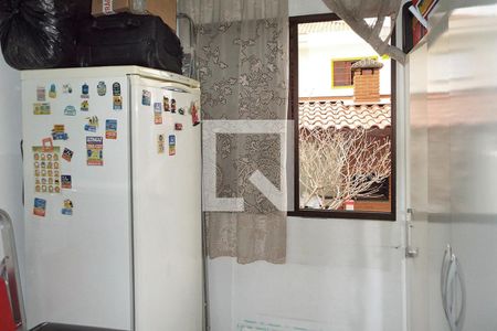 Casa à venda com 162m², 3 quartos e 4 vagas Casa à venda com 162m², 3 quartos e 4 vagasÁrea de Serviço