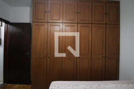 Casa à venda com 270m², 3 quartos e 1 vagaquarto 2