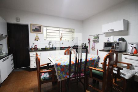 Casa à venda com 270m², 3 quartos e 1 vagacozinha