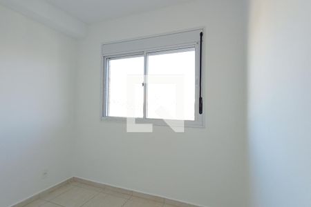 Quarto 2 de apartamento para alugar com 2 quartos, 49m² em Jardim Santa Teresinha, São Paulo