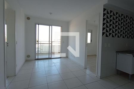 Sala de apartamento para alugar com 2 quartos, 49m² em Jardim Santa Teresinha, São Paulo