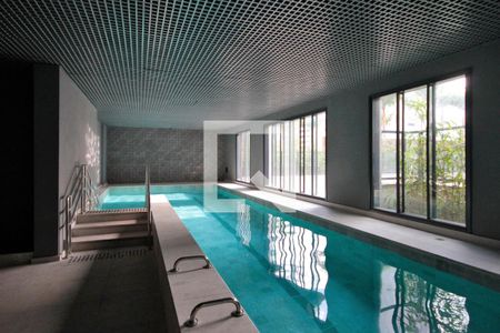 Studio à venda com 24m², 1 quarto e sem vagaPiscina Coberta