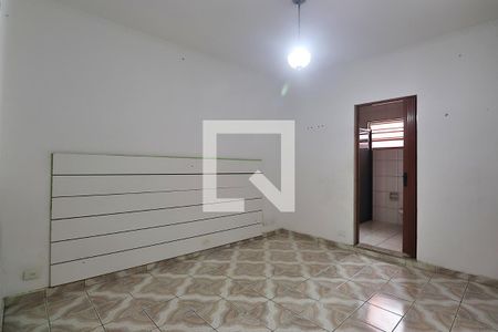 Casa à venda com 332m², 3 quartos e 2 vagasSuíte 2