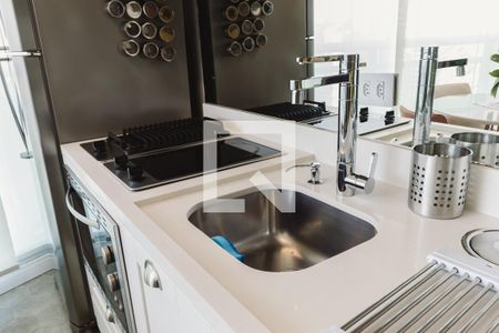 Apartamento à venda com 36m², 1 quarto e 1 vaga Apartamento à venda com 36m², 1 quarto e 1 vagaCozinha Pia