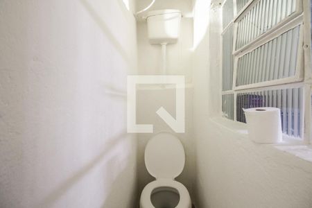 Casa à venda com 176m², 4 quartos e 2 vagasBanheiro - Casa 3