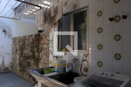 Casa à venda com 400m², 5 quartos e 4 vagas Casa à venda com 400m², 5 quartos e 4 vagasÁrea de Serviço