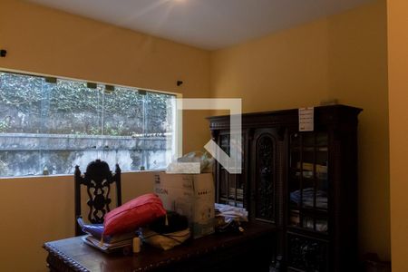 Casa à venda com 400m², 5 quartos e 4 vagas Casa à venda com 400m², 5 quartos e 4 vagasCopa