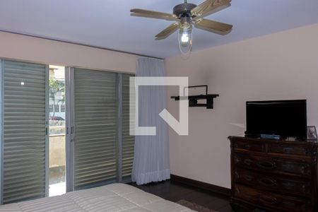 Casa à venda com 400m², 5 quartos e 4 vagas Casa à venda com 400m², 5 quartos e 4 vagasSuíte 2