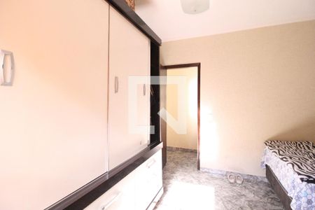 Casa à venda com 276m², 3 quartos e 2 vagasQuarto 2