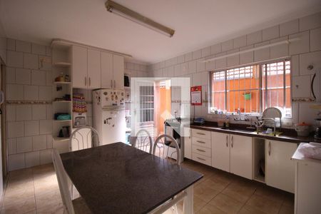 Casa à venda com 276m², 3 quartos e 2 vagasCozinha