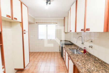 Apartamento à venda com 250m², 3 quartos e 2 vagas Apartamento à venda com 250m², 3 quartos e 2 vagasAr condicionado