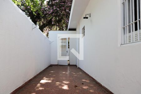 Casa para alugar com 200m², 2 quartos e 2 vagas Casa para alugar com 200m², 2 quartos e 2 vagasÁrea Externa