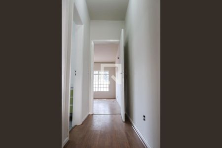 Corredor de casa para alugar com 2 quartos, 200m² em Indianópolis, São Paulo