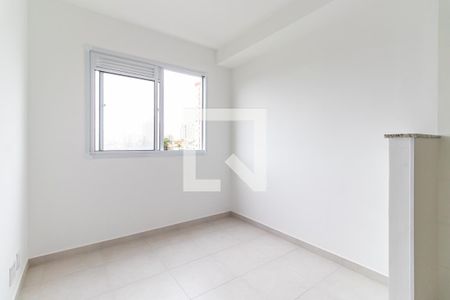 Sala de apartamento para alugar com 1 quarto, 26m² em Jardim Cidália, São Paulo