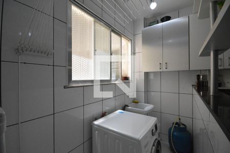 Apartamento à venda com 63m², 2 quartos e 1 vagaÁrea de serviço